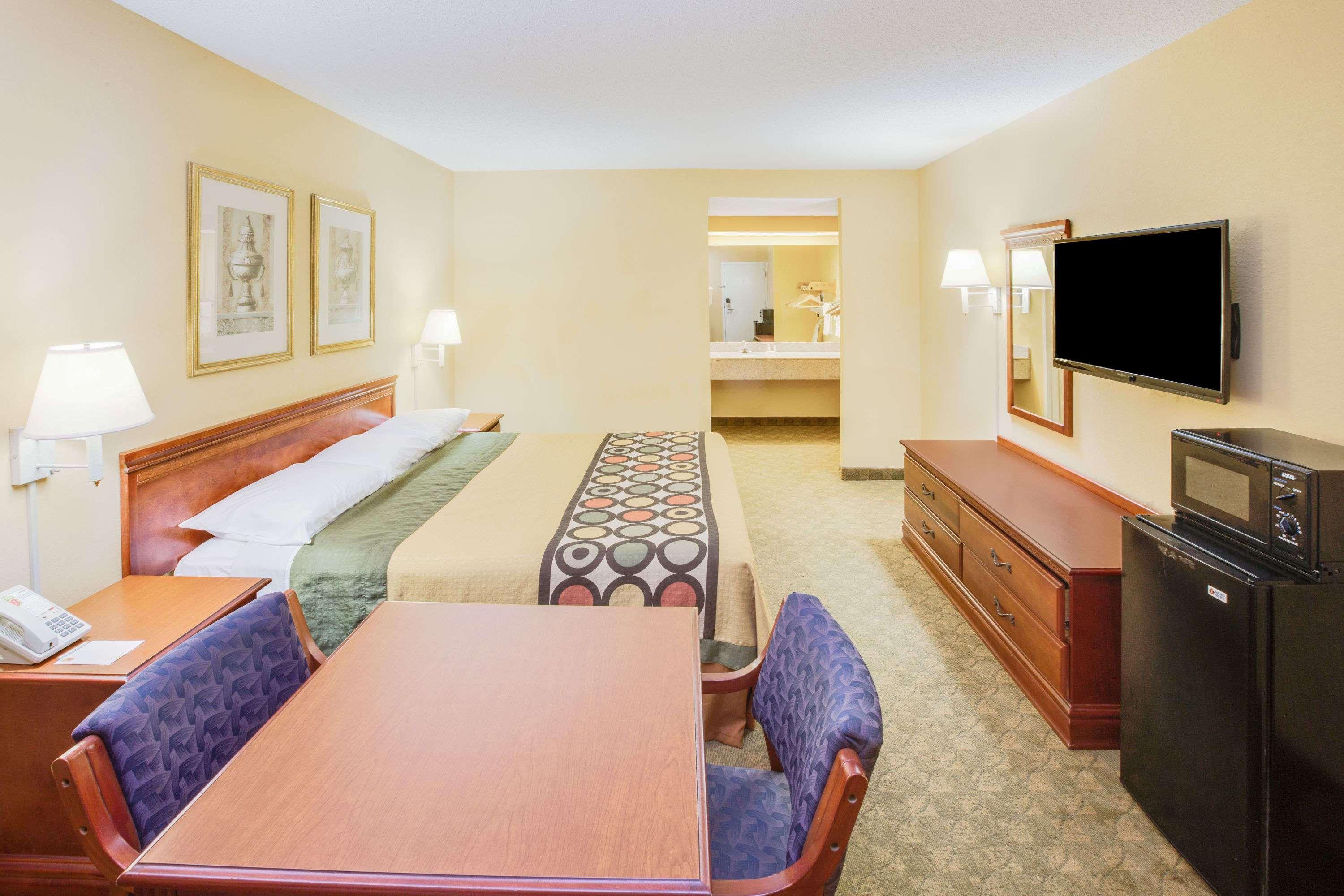 Super 8 By Wyndham Diberville Biloxi Area Exteriér fotografie