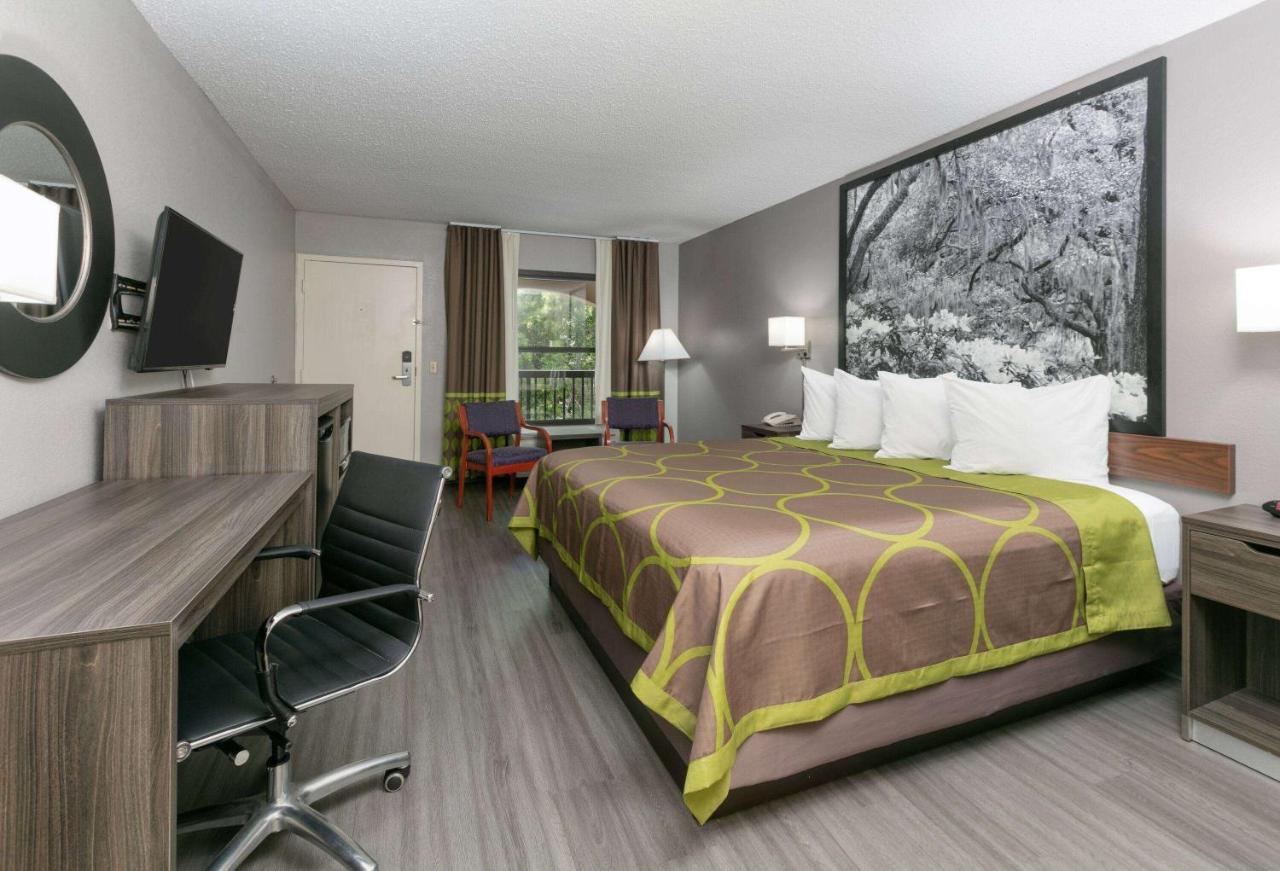 Super 8 By Wyndham Diberville Biloxi Area Exteriér fotografie