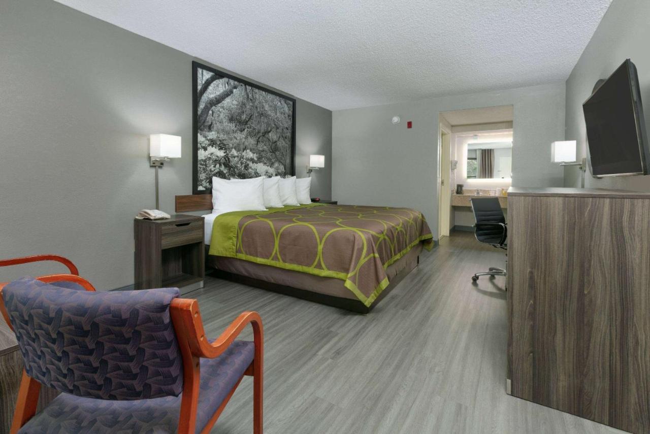 Super 8 By Wyndham Diberville Biloxi Area Exteriér fotografie