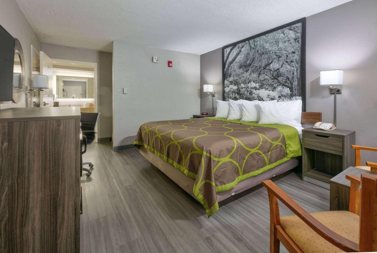 Super 8 By Wyndham Diberville Biloxi Area Exteriér fotografie